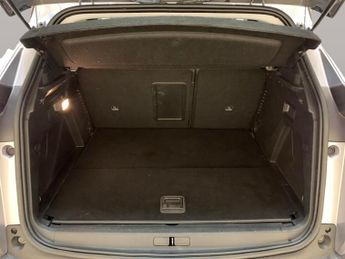 Peugeot 3008 1.6 13.2kWh Allure Premium Plug-in e-EAT (225 ps) - LANE DEPARTU