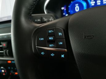 Ford Focus 1.5 EcoBlue Active X (120 ps) - REVERSE CAM - HEATED SEATS - NAV