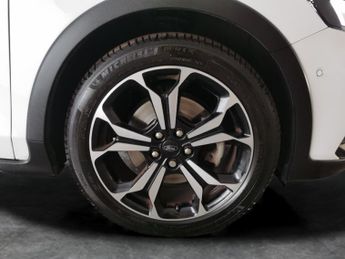 Ford Focus 1.5 EcoBlue Active X (120 ps) - REVERSE CAM - HEATED SEATS - NAV
