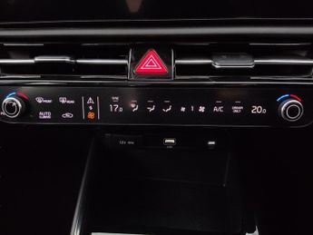 Kia Niro 64.8kWh 2 (201 bhp) - ACTIVE LANE ASSIST - KEYLESS ENTRY - LED