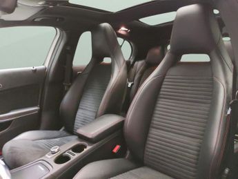 Mercedes-Benz GLA 2.1 GLA220 CDI AMG Line 7G-DCT 4MATIC (170 ps) - NAV - COMFORT P