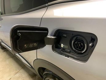 Peugeot 3008 1.6 13.2kWh Allure Premium Plug-in e-EAT (225 ps) - LANE DEPARTU