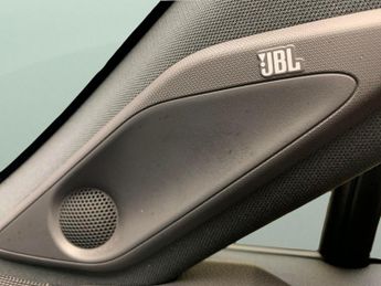 Toyota RAV4 2.5 VVT-h Black Edition CVT (218 ps) - LED - REVERSE CAM - NAV