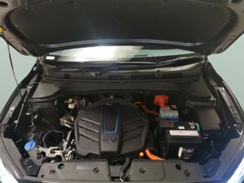 Hyundai Kona 64kWh Ultimate (10.5kW Charger) (204 ps) - NAV - HEATED STEERING