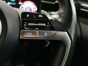 Hyundai Tucson 1.6 T-GDi 13.8kWh Premium Plug-in 4WD (265 ps) - LED - REVERSE C