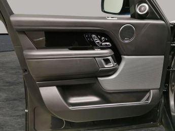 Land Rover Range Rover 3.0 D300 MHEV Autobiography 4WD (300 ps) - CARPLAY - ACTIVE LANE