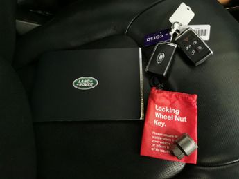 Land Rover Range Rover 3.0 D300 MHEV Autobiography 4WD (300 ps) - CARPLAY - ACTIVE LANE