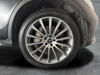 Mercedes-Benz GLC 2.0 GLC300de 13.5kWh AMG Line (Premium) Plug-in G-Tronic+ 4MATIC