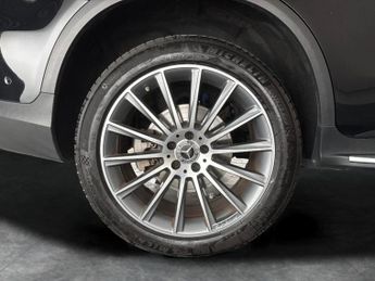 Mercedes-Benz GLC 2.0 GLC300de 13.5kWh AMG Line (Premium) Plug-in G-Tronic+ 4MATIC