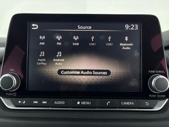 Nissan Qashqai 1.3 DIG-T MHEV Acenta Premium XTRON (158 ps) - REVERSE CAM