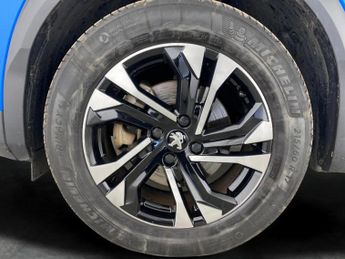 Peugeot E-2008 50kWh GT (136 ps) - BLIND SPOT ASSIST - LANE DEPARTURE  - BLUETO