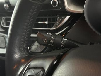 Toyota C-HR 2.0 VVT-h GPF Excel CVT (184 ps) - HEATED SEATS - HEATED STEERIN