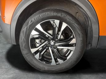 Peugeot E-2008 50kWh GT (7kW Charger) (136 ps) - LED - REVERSE CAM - NAV