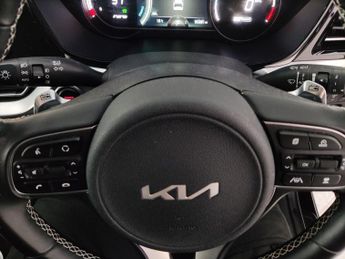 Kia Niro 64kWh 2 (201 bhp) - CRUISE - PADDLE SHIFT - 17IN ALLOYS