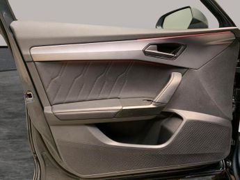 Cupra Formentor 1.4 eHybrid 12.8kWh VZ2 Plug-in DSG (245 ps) - LED - REVERSE CAM