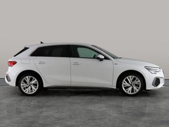 Audi A3 1.4 TFSIe 40 S line Sportback Plug-in S Tronic 13kWh (204 ps) - 