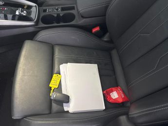 Audi A3 1.4 TFSIe 40 S line Sportback Plug-in S Tronic 13kWh (204 ps) - 