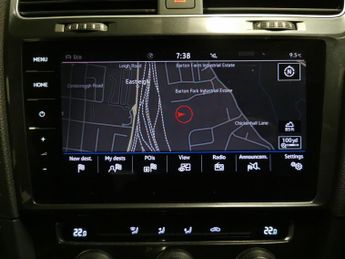 Volkswagen E-golf 35.8kWh e-Golf (136 ps) - CLIMATE CONTROL - DAB - USB AUDIO
