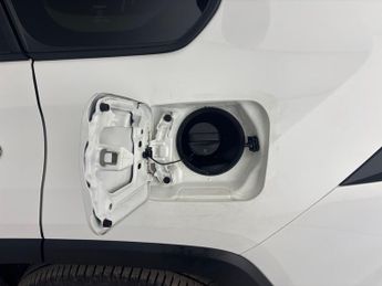 Toyota RAV4 2.5 VVT-h GPF Design CVT 4WD (222 ps) - LED - REVERSE CAM - NAV