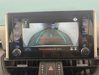 Toyota RAV4 2.5 VVT-h GPF Design CVT 4WD (222 ps) - LED - REVERSE CAM - NAV