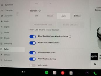 Tesla Model Y (Dual Motor) Long Range 4WDE (384 bhp) - REVERSE CAM - NAV - LEA