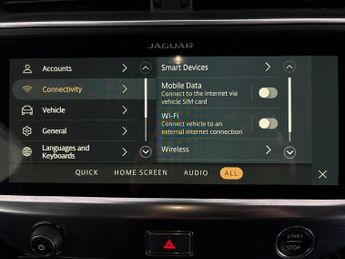 Jaguar I-PACE 400 90kWh R-Dynamic HSE Black 4WD (400 ps) - HEAT AND COOL SEATS