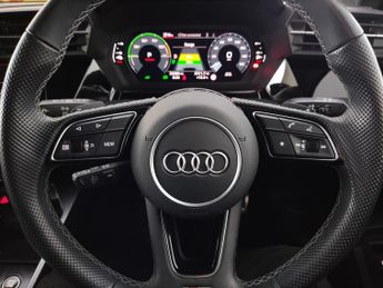 Audi A3 1.4 TFSIe 40 S line Sportback Plug-in S Tronic 13kWh (204 ps) - 