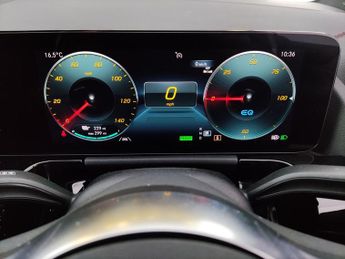 Mercedes-Benz EQA EQA 250+ 70.5kWh AMG Line (190 ps) - HEATED SEATS - ADAPTIVE LIG