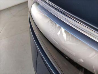 Mercedes-Benz EQA EQA 250+ 70.5kWh AMG Line (190 ps) - HEATED SEATS - ADAPTIVE LIG