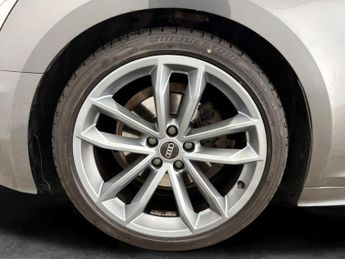 Audi A5 2.0 TFSI 35 S line Sportback S Tronic (150 ps) - LANE DEPARTURE 