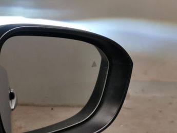 Nissan Qashqai 1.3 DIG-T MHEV Acenta Premium XTRON (158 ps) - BLIND SPOT ASSIST