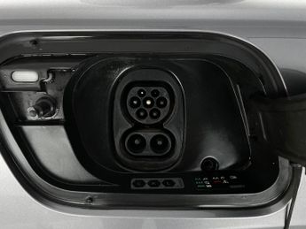 Audi Q4 E-tron 40 S line 82kWh (204 ps) - CARPLAY - LED - REVERSE CAM