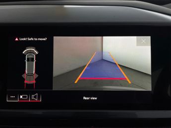 Audi Q4 E-tron 40 S line 82kWh (204 ps) - CARPLAY - LED - REVERSE CAM