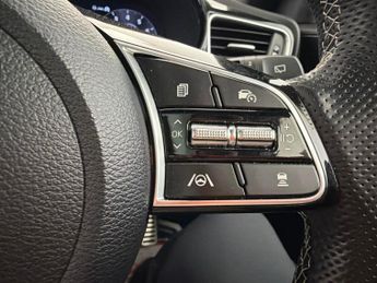 Kia Proceed 1.5 T-GDi GT-Line S Shooting Brake DCT (138 bhp) - REVERSE CAM -