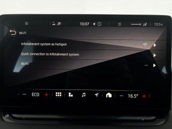 Skoda Enyaq iV 82kWh 80 (DC135kW) (204 ps) - REVERSE CAM - NAV - LEATHER