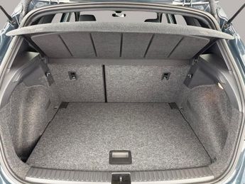 Seat Arona 1.0 TSI XPERIENCE DSG (115 ps) - AUTO HEADLIGHTS - DAB - USB AUD