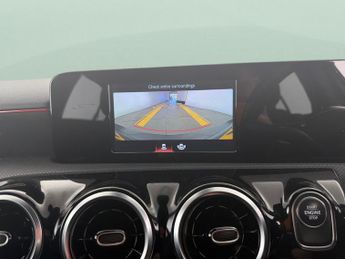 Mercedes-Benz A Class 1.3 A250e 15.6kWh AMG Line Plug-in 8G-DCT (218 ps) - HEATED LEAT