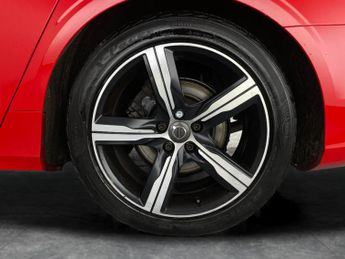 Volvo V90 2.0 D4 R-Design (190 ps) - B PILLAR VENTILATION - LANE DEPARTURE