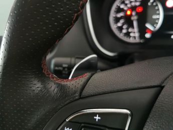 MG Mg Hs 1.5 T-GDI Exclusive DCT (162 ps) - KEYLESS ENTRY - LED - REVERSE