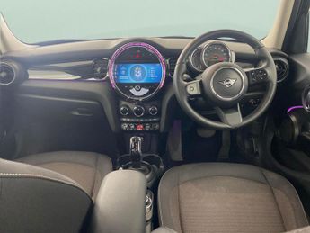 Mini Hatch 1.5 Cooper Classic Steptronic (136 ps) - LED - BLUETOOTH - CRUIS