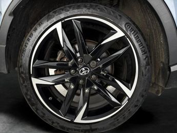 Toyota C-HR 2.0 VVT-h GR SPORT CVT (184 ps) - NAV - LANE DEPARTURE ALERT - W