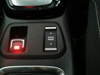 Vauxhall Corsa Electric 50kWh Elite Nav (7.4Kw Charger) (136 ps) - NAV - HEATED STEERING