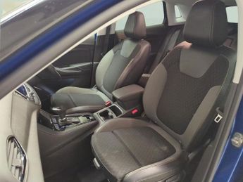 Vauxhall Grandland X 1.2 Turbo SRi Nav (130 ps) - BLIND SPOT ASSIST - SIGHT AND LIGHT