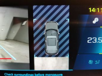Peugeot E-2008 50kWh GT Premium (136 ps) - KEYLESS ENTRY - LED - REVERSE CAM
