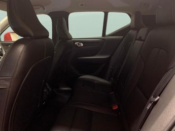 Volvo XC40 1.5 T3 Inscription (163 ps) - CARPLAY - USB AUDIO - ANDROID AUTO