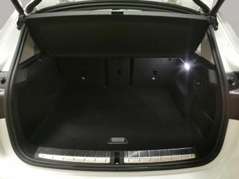 BMW X1 2.0 18d xLine sDrive (150 ps) - CARPLAY - PARK ASSIST - LED