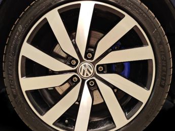 Volkswagen Golf 1.4 TSI 8.7kWh GTE Advance Plug-in DSG (204 ps) - REVERSE CAM