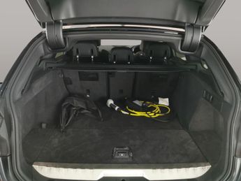 BMW 3 Series 2.0 330e 12kWh M Sport Touring Plug-in (292 ps) - 19IN ALLOYS