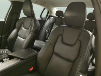 Volvo S60 2.0 T5 Inscription Plus (250 ps) - SENSUS SAT NAV - HEAT AND COO