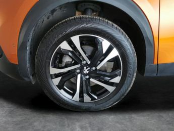 Peugeot E-2008 50kWh GT (7kW Charger) (136 ps) - REVERSE CAM - NAV - HEATED SEA